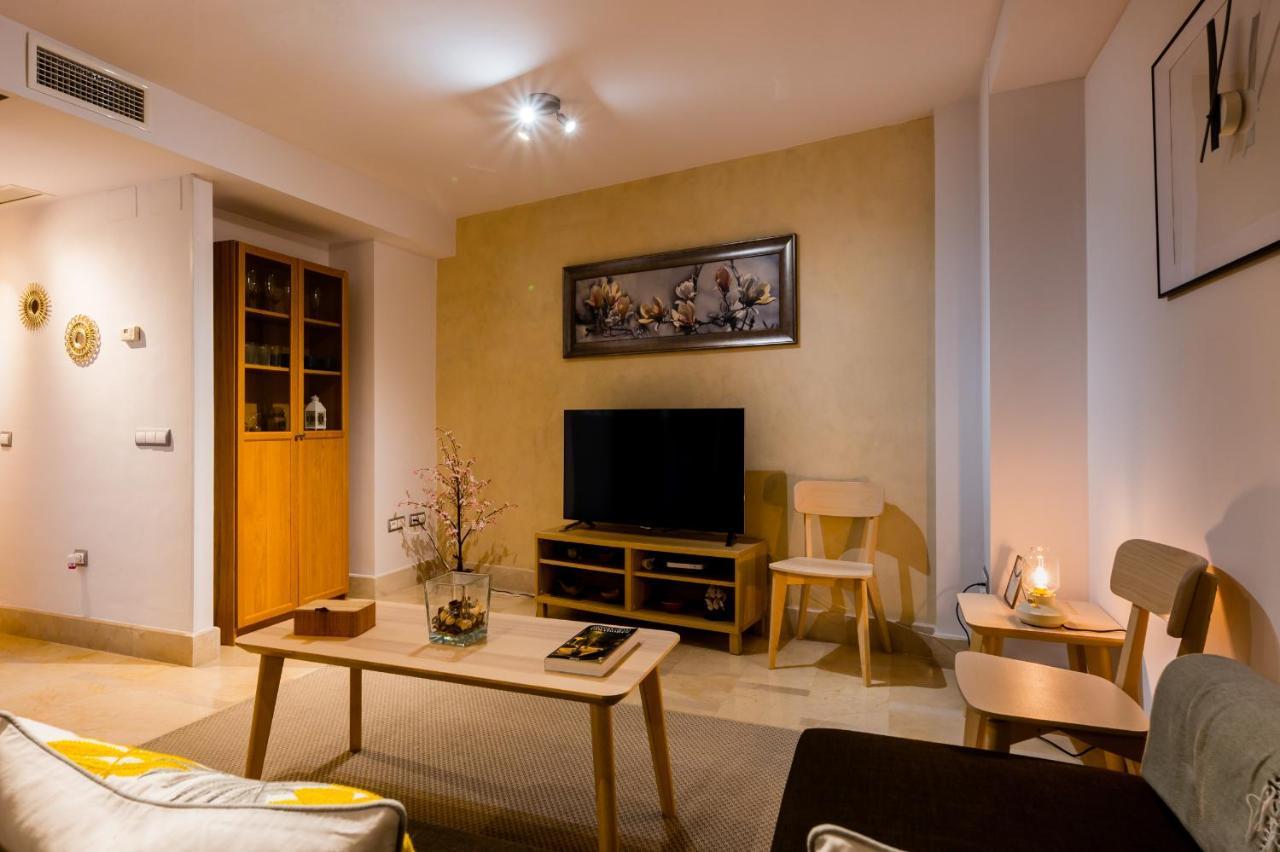 Azofaifo Donkey Apartment Seville Exterior photo